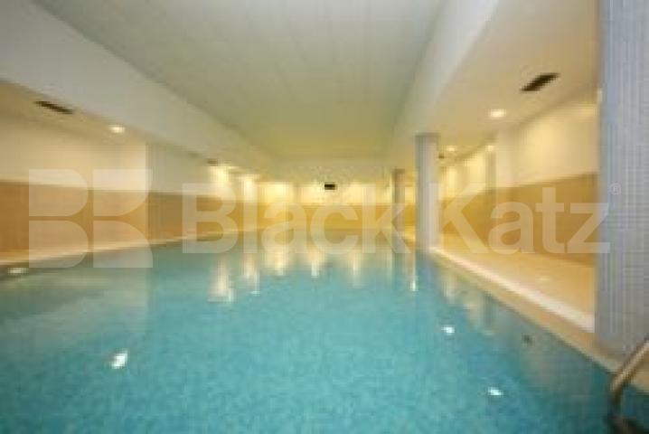 			VIEWINGS ESSENTIAL, 1 Bedroom, 1 bath, 1 reception Flat			 Kensington Gardens Square, Hyde Park W2